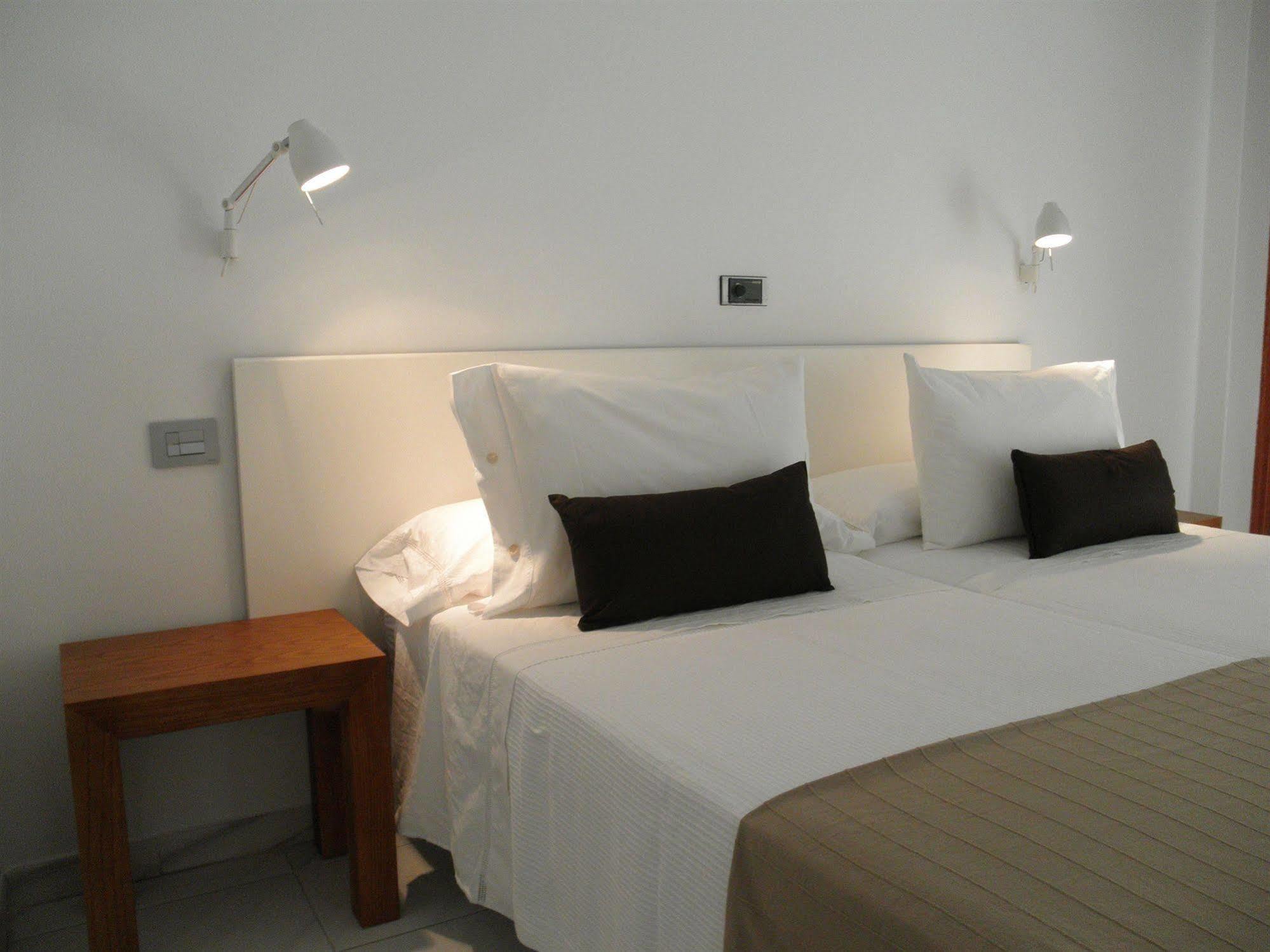 אריאס Hotel Farsund מראה חיצוני תמונה